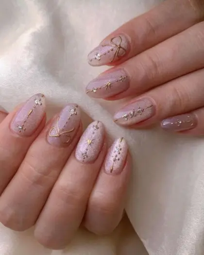 25 Short Glitter Nail Ideas That Make Small Nails Shine — GlowNailDesigns