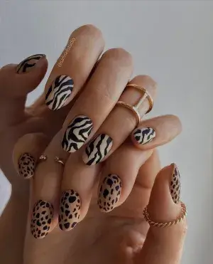 25 Trendy Black Nail Designs That Make a Bold Statement — GlowNailDesigns