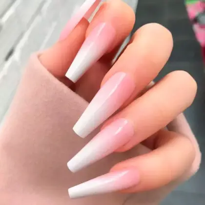 30 Simple White Nail Designs That Look Elegant Every Day — GlowNailDesigns