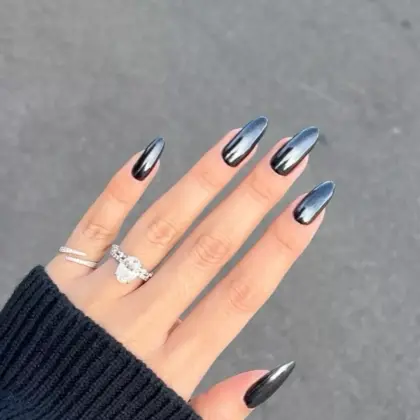 30 Cute Chrome Nail Designs That Look Stunning on Short Nails — GlowNailDesigns