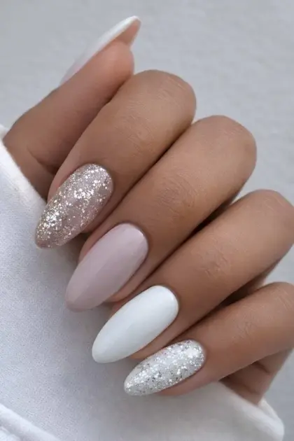 25 Short Glitter Nail Ideas That Make Small Nails Shine — GlowNailDesigns