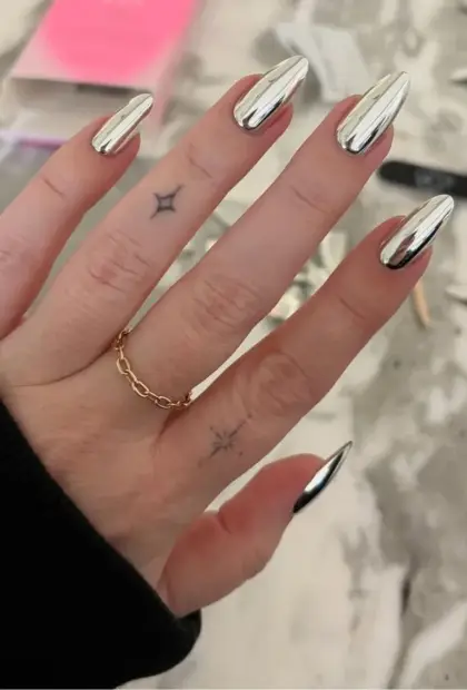 25 Chrome Nail Ideas for a Sleek and Trendy Manicure in 2026 — GlowNailDesigns
