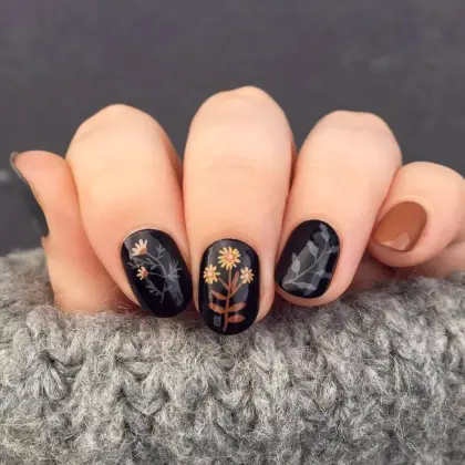 30 Cute Fall Nail Ideas to Try This Autumn Season — GlowNailDesigns