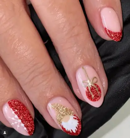 25 Short Christmas Nail Ideas That Are Festive and Easy to Wear — GlowNailDesigns