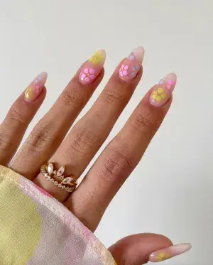 20 Classy Coffin Nail Ideas for an Elegant and Timeless Manicure — GlowNailDesigns