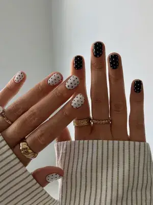 30 Simple Short Nail Designs Anyone Can Try at Home — GlowNailDesigns
