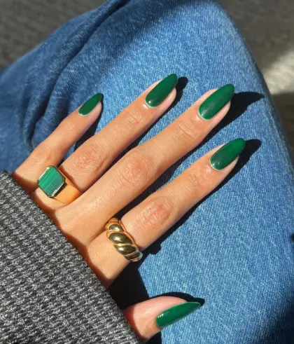 20 Classy Nude Acrylic Nail Ideas for an Elegant Minimalist Style — GlowNailDesigns