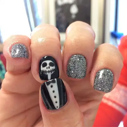 20 Trendy Halloween Nail Looks That Will Be Everywhere This Fall — GlowNailDesigns