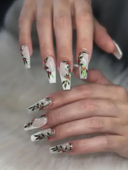 30 Simple Christmas Nail Designs Anyone Can Recreate at Home — GlowNailDesigns