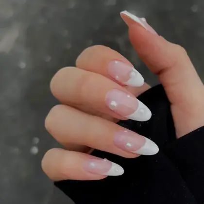 30 Simple White Nail Designs That Look Elegant Every Day — GlowNailDesigns