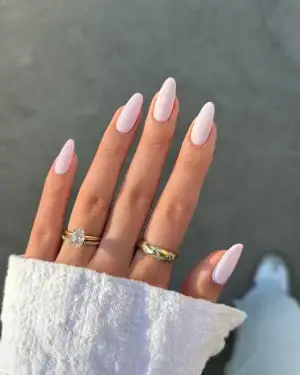 30 Simple Short Nail Designs Anyone Can Try at Home — GlowNailDesigns