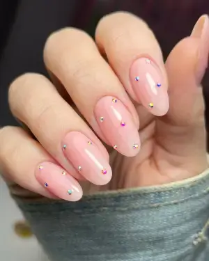 30 Simple Short Nail Designs Anyone Can Try at Home — GlowNailDesigns