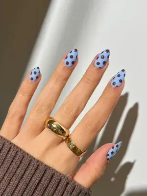 20 Trendy Blue Nail Looks That Are Taking Over This Year — GlowNailDesigns