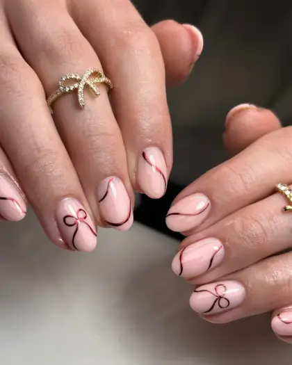 30 Simple Christmas Nail Designs Anyone Can Recreate at Home — GlowNailDesigns